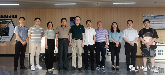 俄羅斯科學院院士申澤骧一行莅臨合容電氣考察交流